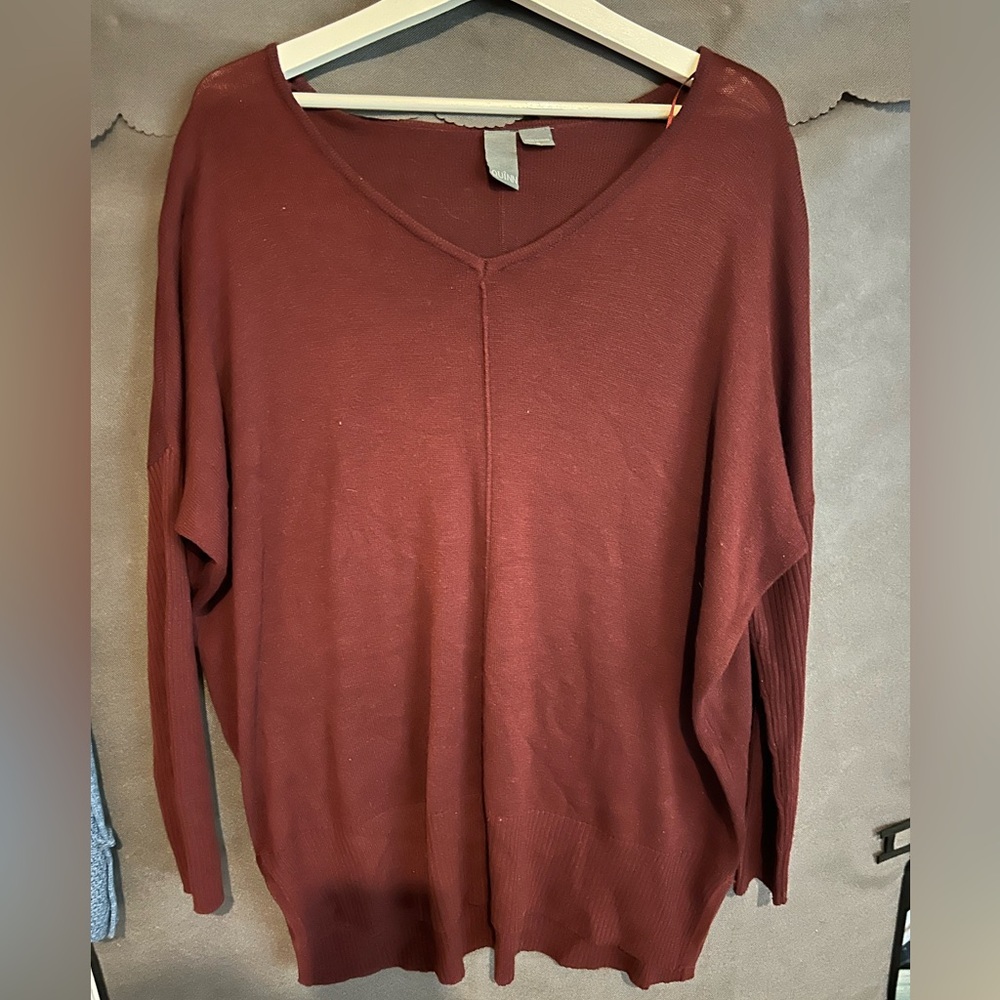 Women’s burgundy light sweater top